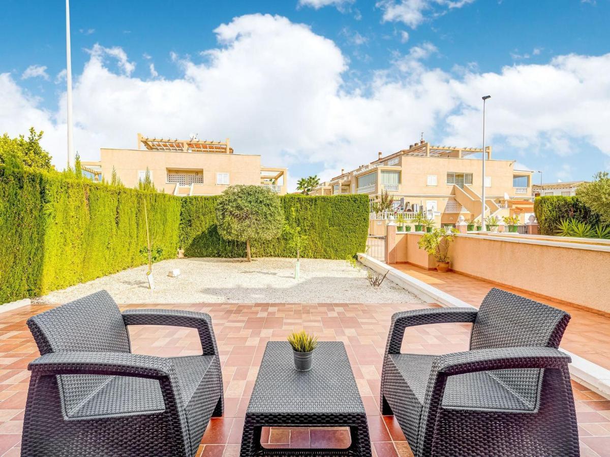 Belvilla By Oyo Lovely Bungalow With Swimming Pool Orihuela Eksteriør bilde