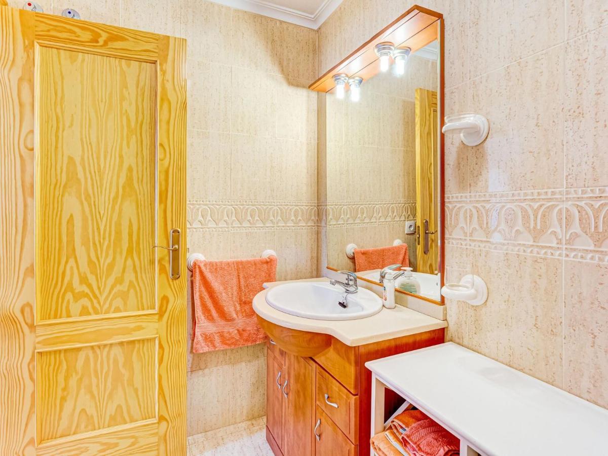 Belvilla By Oyo Lovely Bungalow With Swimming Pool Orihuela Rom bilde