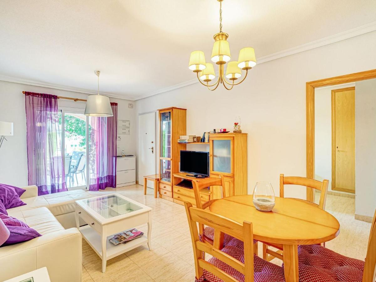 Belvilla By Oyo Lovely Bungalow With Swimming Pool Orihuela Eksteriør bilde